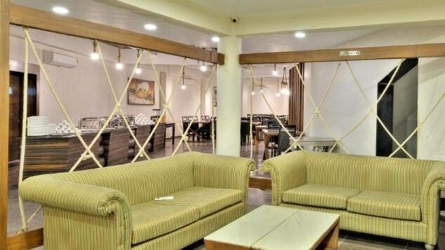 Om Sanctuary Resort By Pinks Hospitality Rupawati Exterior photo