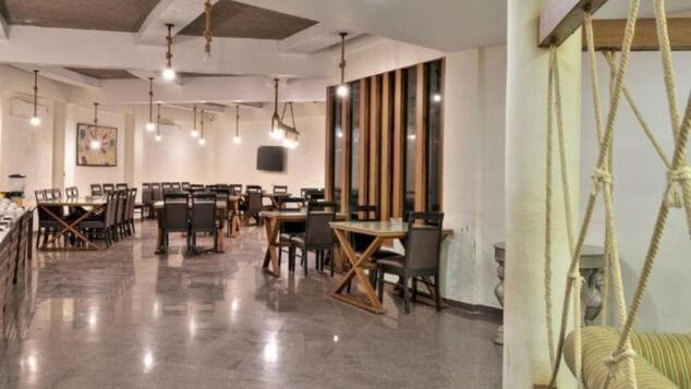 Om Sanctuary Resort By Pinks Hospitality Rupawati Exterior photo